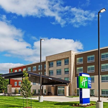 Holiday Inn Express & Suites - Parsons By Ihg Extérieur photo