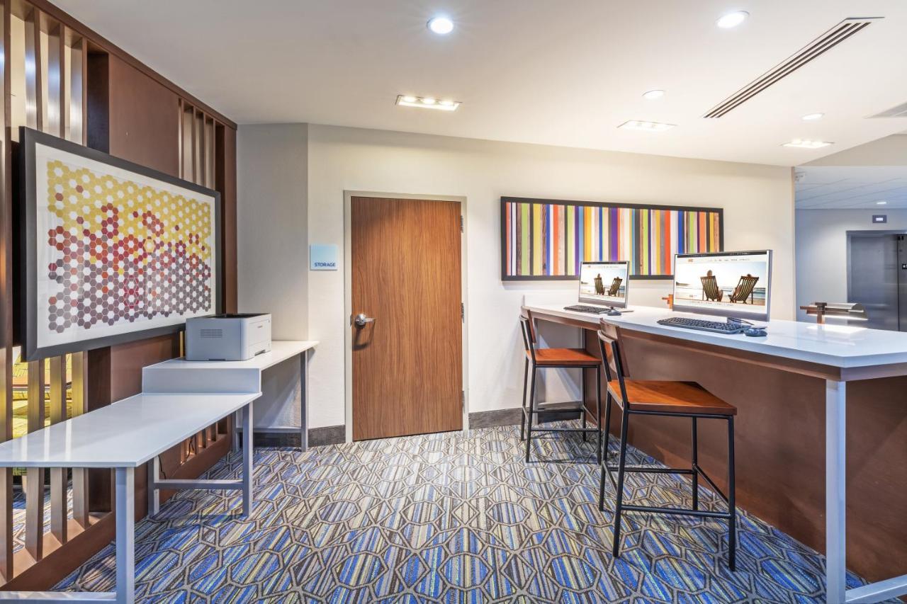 Holiday Inn Express & Suites - Parsons By Ihg Extérieur photo