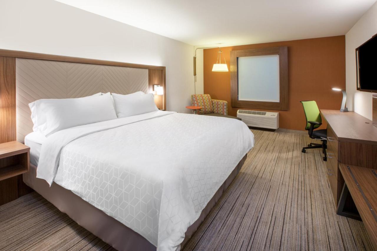Holiday Inn Express & Suites - Parsons By Ihg Extérieur photo